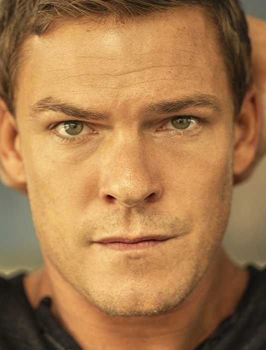 ‘The Dark Knight’ Ending Explained: The Hero Gotham Needs, but Not the ...