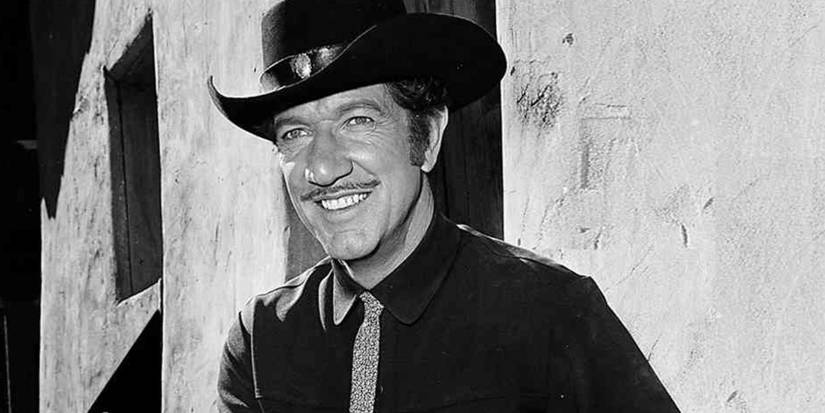 Paladin (Richard Boone) smiles on 'Have Gun—Will Travel'