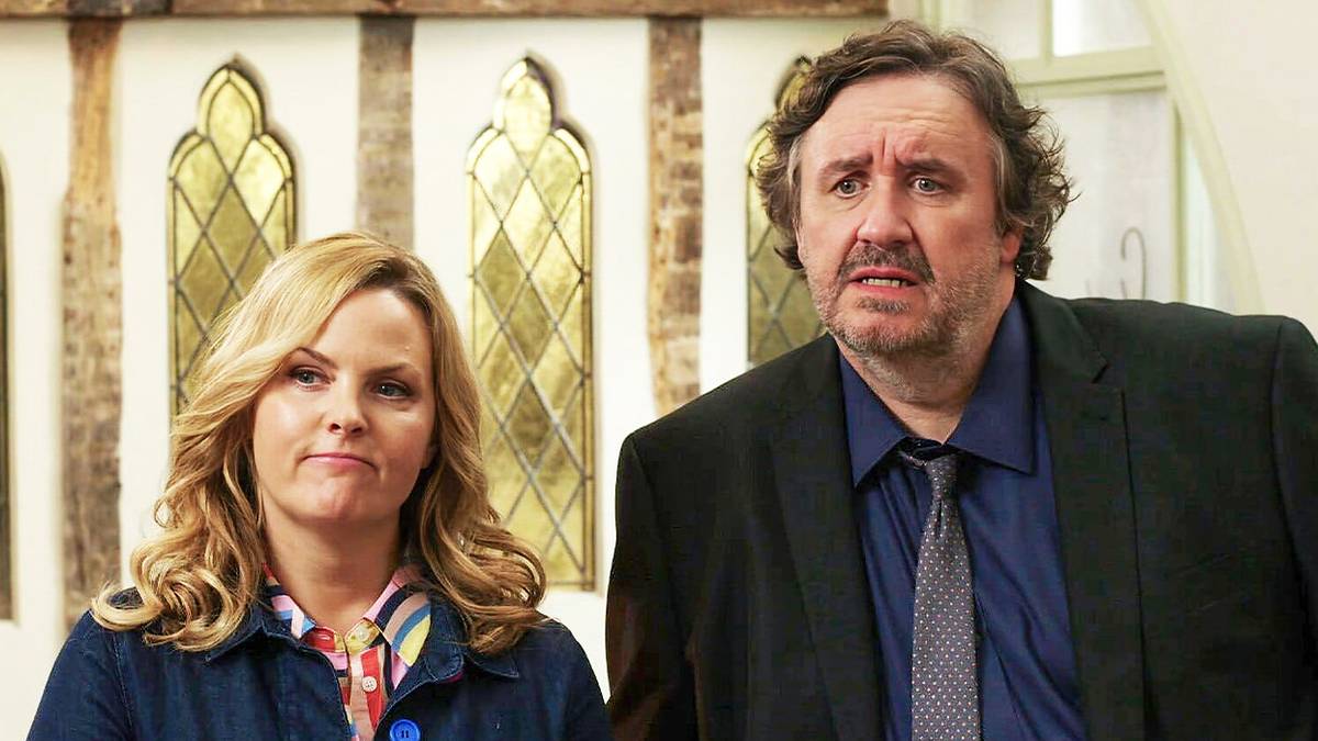 This 89% RT British Mystery Is Taking Off on Streaming and Is a Great Binge From Start to Finish