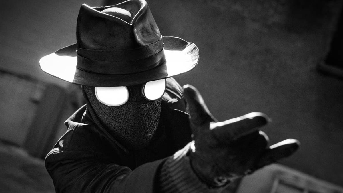 Nicolas Cage ready to shoot webs in Spider-Noir