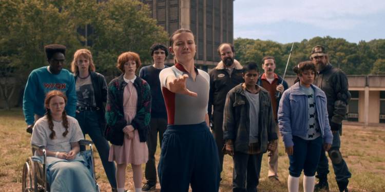 The cast of Stranger Things Season 5 watch Eleven (Millie Bobby Brown) use her powers