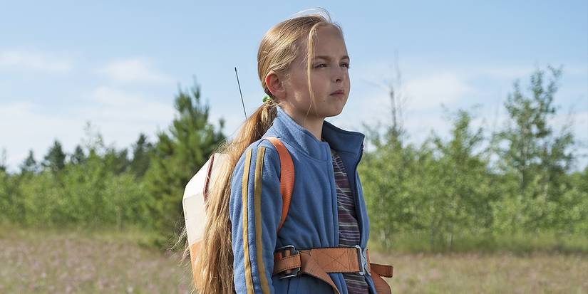 A young girl looking at something afar in Tales from the Loop