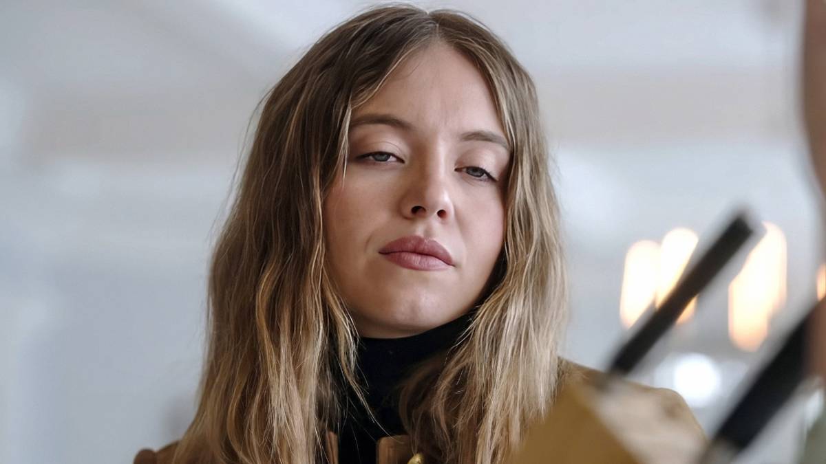 Sydney Sweeney's New Erotic Thriller Passes a Hit 2025 Horror Sequel at the Box Office
