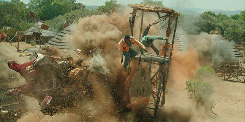 Graboides atacam uma torre em Tremors 5