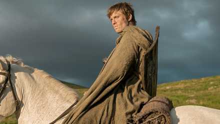 Peter Claffey as Dunk sitting on a horse in A Knight of the Seven Kingdoms Season 1