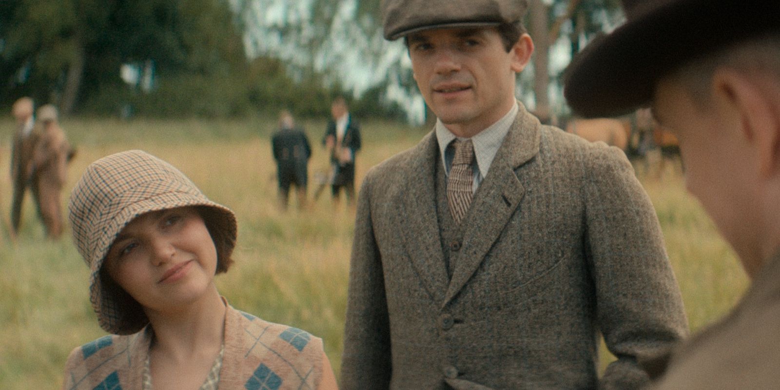 agatha-christies-seven-dials-mia-mckenna-bruce-edward-bluemel Netflix’s Intense Agatha Christie Mystery Takes Less Than 3 Hours to Binge