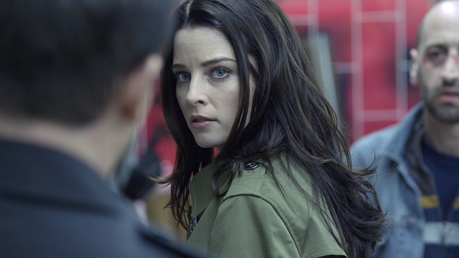 This Must-Watch Sci-Fi Show Quietly Predicted the Future and Still Works 14 Years Later