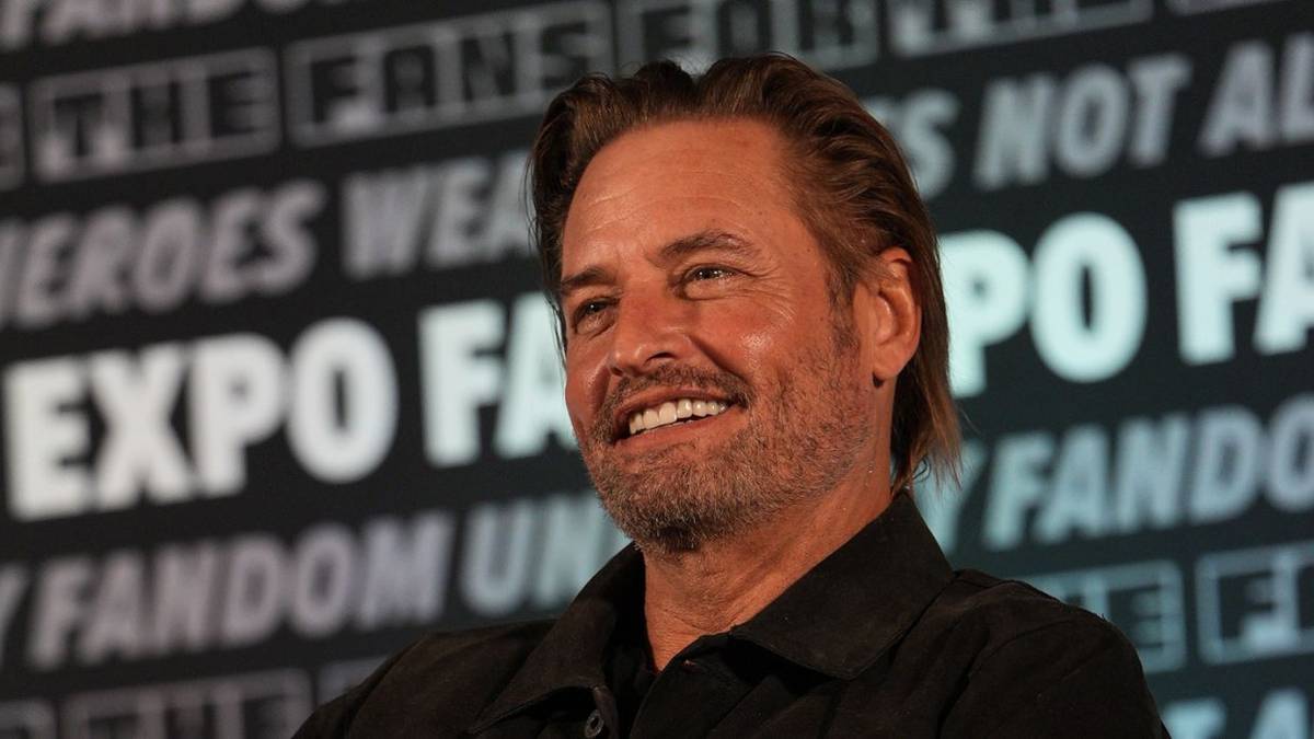 ‘Lost’ Star Teases His “Scary” New Post-Apocalyptic Thriller Book Adaptation [Exclusive]