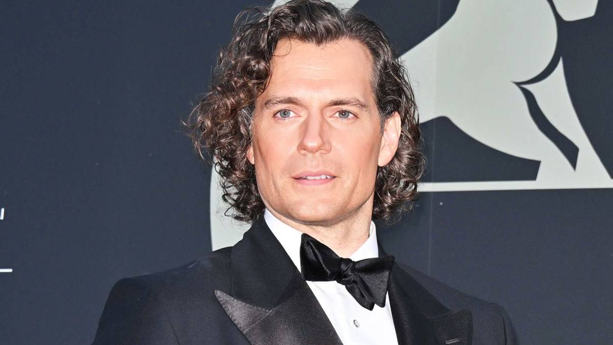 A Forgotten Henry Cavill Thriller Takes Over Streaming Charts 6 Years Later