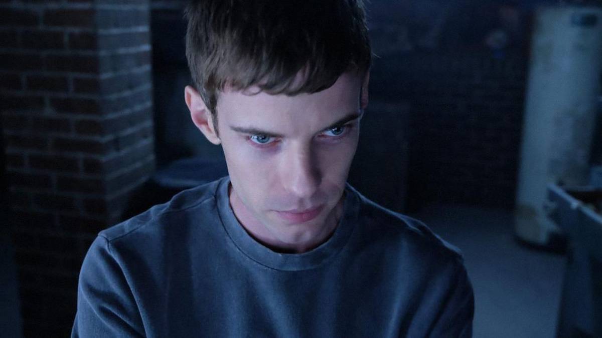 Stephen King’s Creepy 3-Season Crime Thriller Is Finally Free To Stream, but There’s a Catch