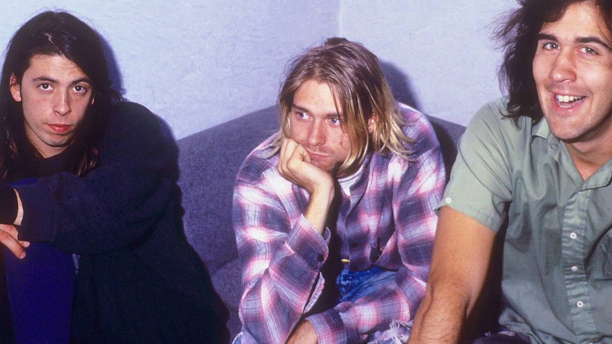Kurt Cobain Tried To Recruit Dinosaur Jr's J Mascis for Nirvana
