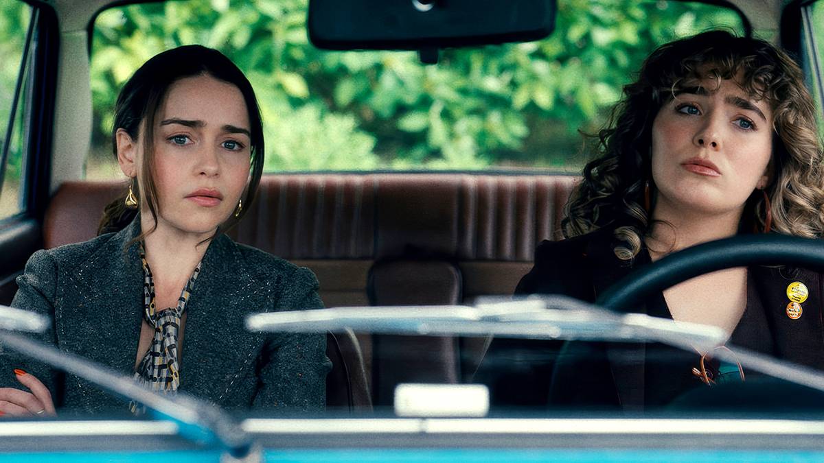 10 Biggest Twists in 'Ponies' Season 1, Ranked