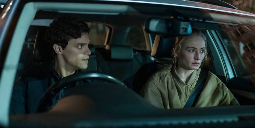 Sophie Turner as Zara and Jacob Fortune-Lloyd as Rhys sitting together in a car in Steal
