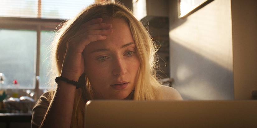 Sophie Turner as Zara in Steal