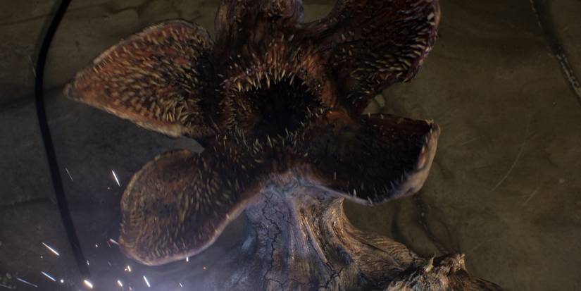 A Demogorgon snarling with its five-petal toothy face open on 'Stranger Things.'