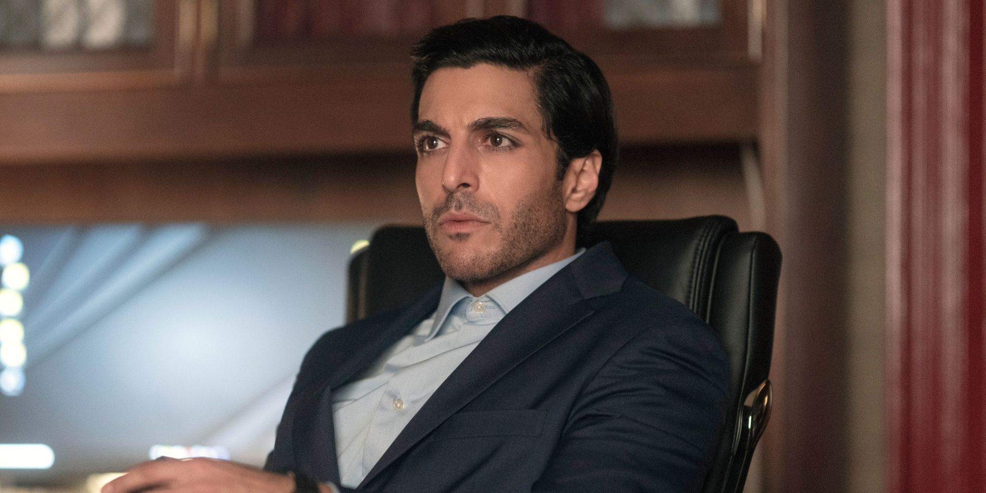 Keon Alexander in The Night Agent