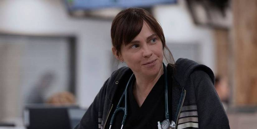 Cassie (Fiona Dourif) smiling in 'The Pitt'