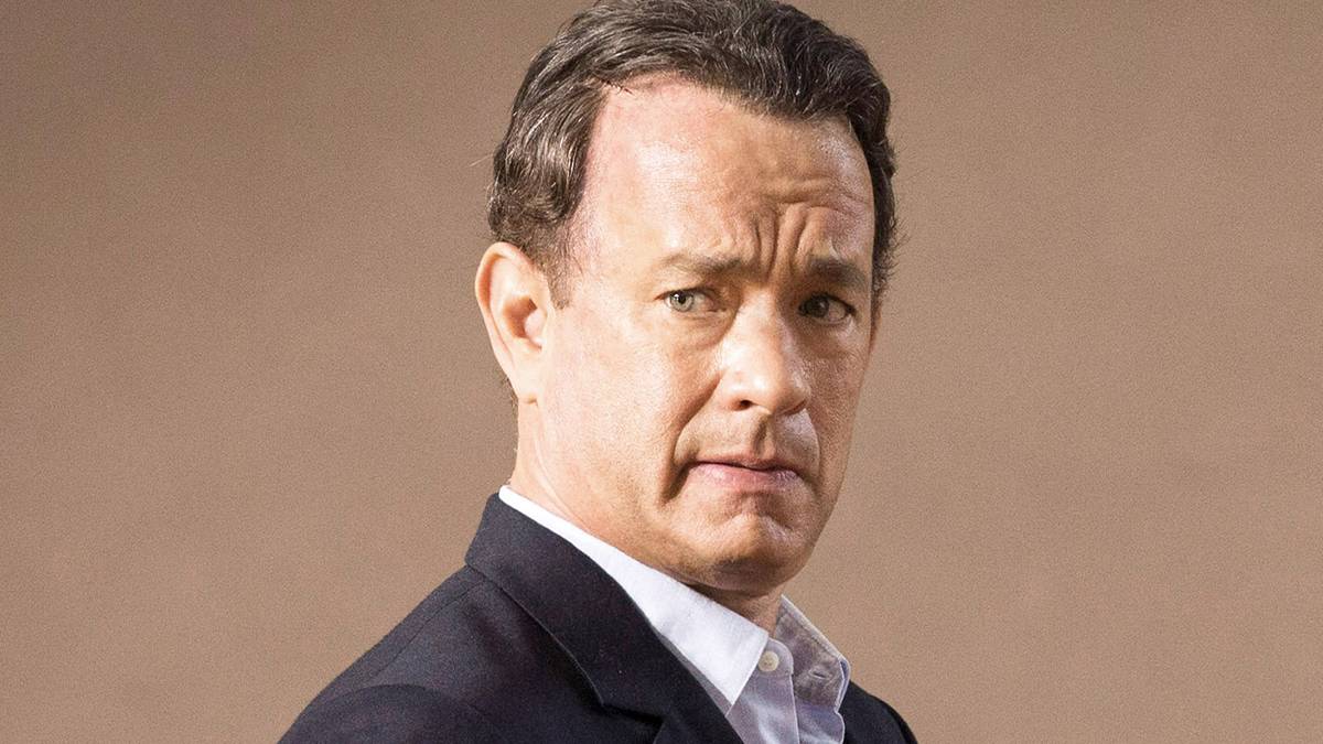 Tom Hanks Is Officially Replaced as Robert Langdon in First Look at ...