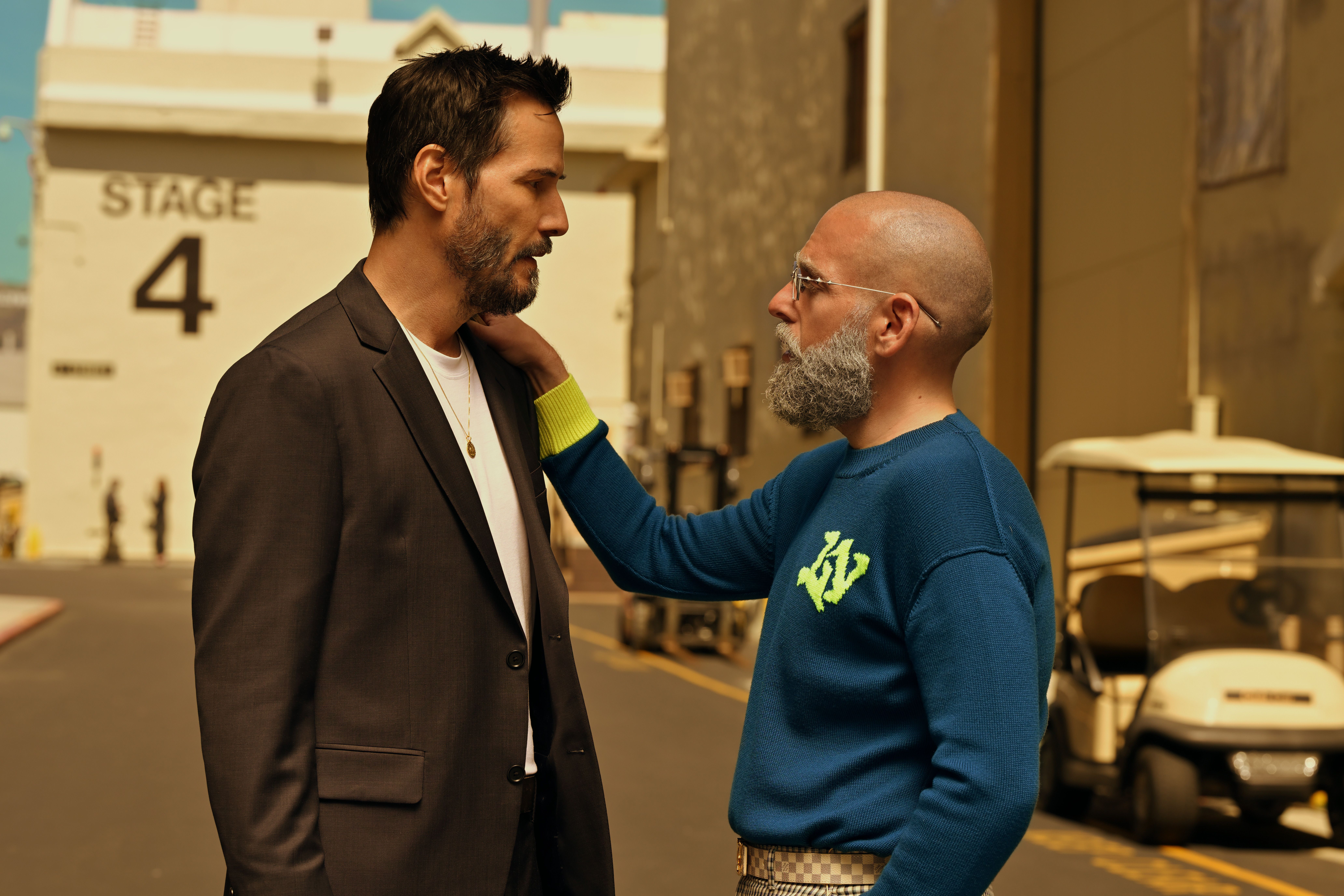 Keanu Reeves’ New Apple TV Movie With Cameron Diaz Gets Sun-Soaked ...
