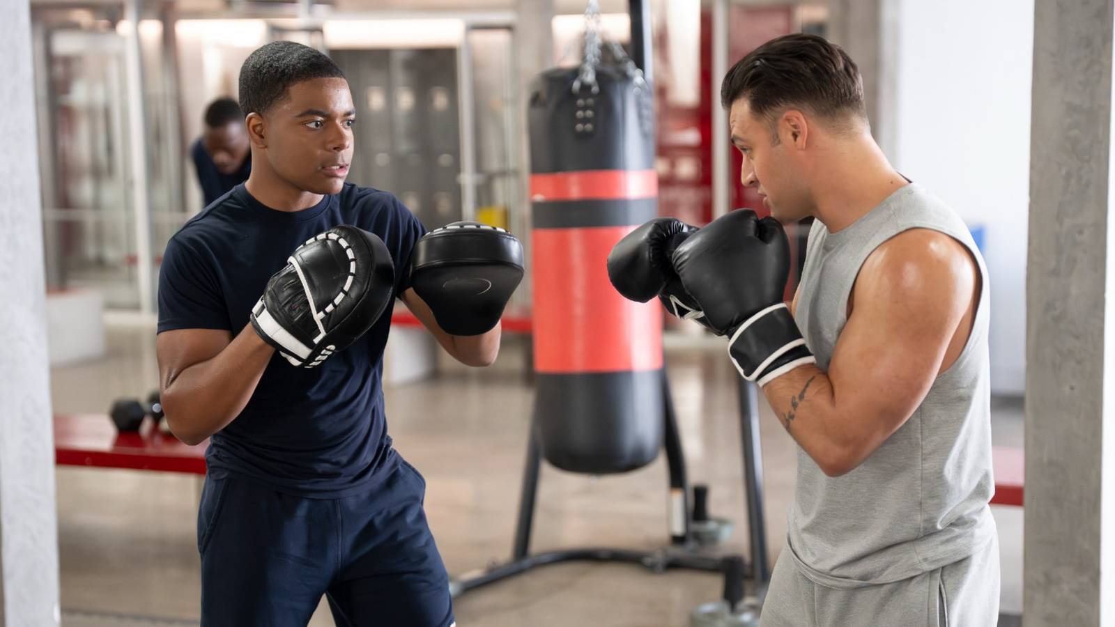 Harry and Eddie practice boxing in 9-1-1 Season 9 Episode 11