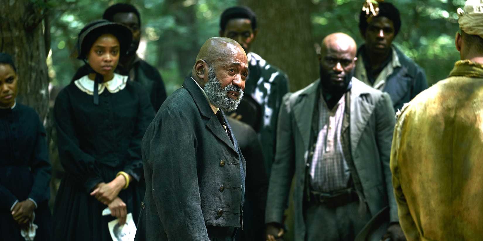 Ben Vereen as Isham Worthy in The Gray House 