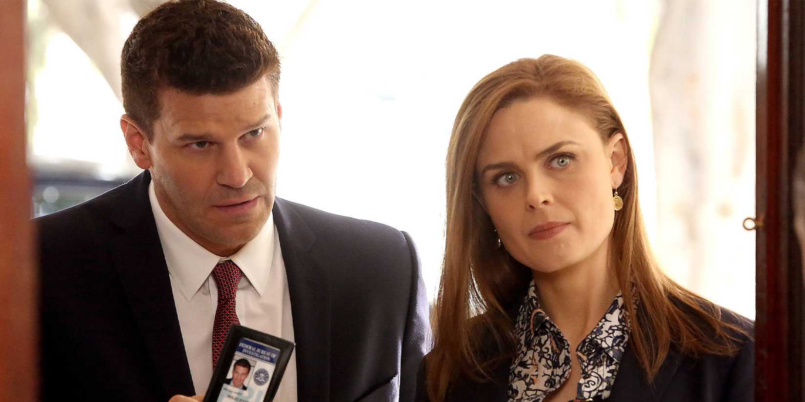 BONES, (from left): David Boreanaz, Emily Deschanel, 'The Source in the Sludge', (Season 9, Ep. 916, aired March 10, 2014). 
