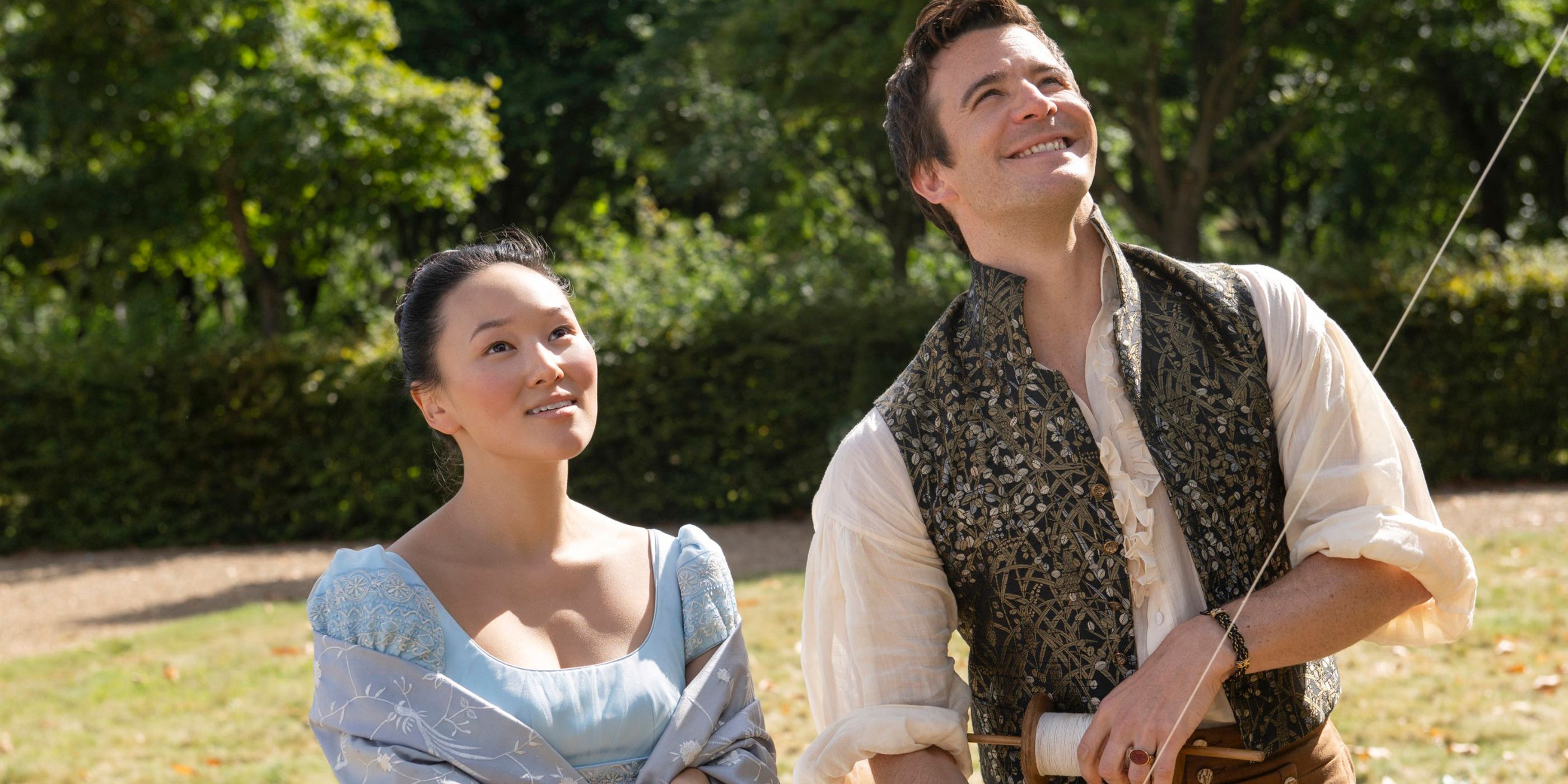 Yerin Ha and Luke Thompson in 'Bridgerton' Season 4 Part 1.