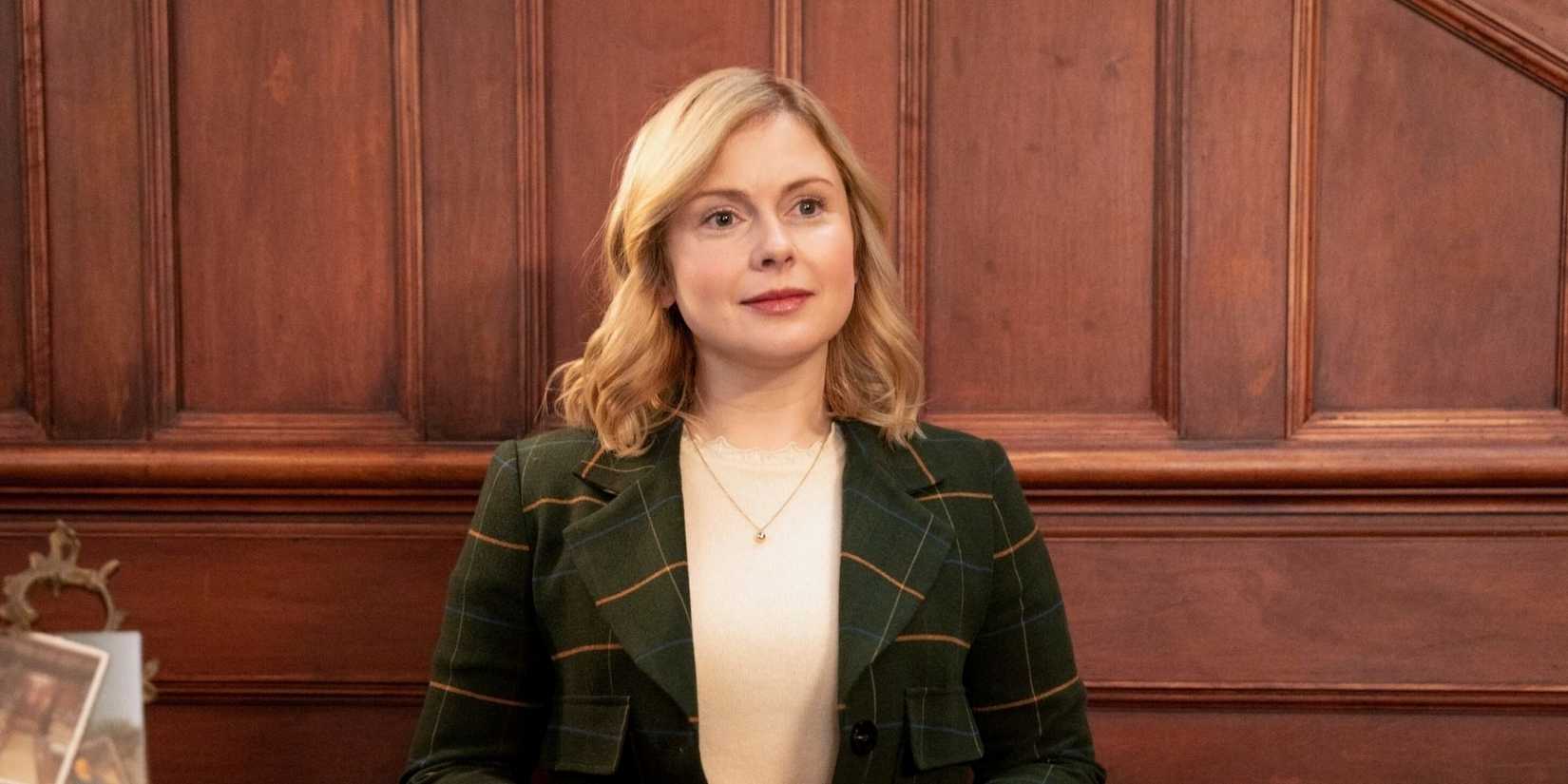 Ghosts Rose McIver as Samantha. Photo: Phillipe Bosse/CBS ©2025 CBS Broadcasting, Inc. All Rights Reserved.