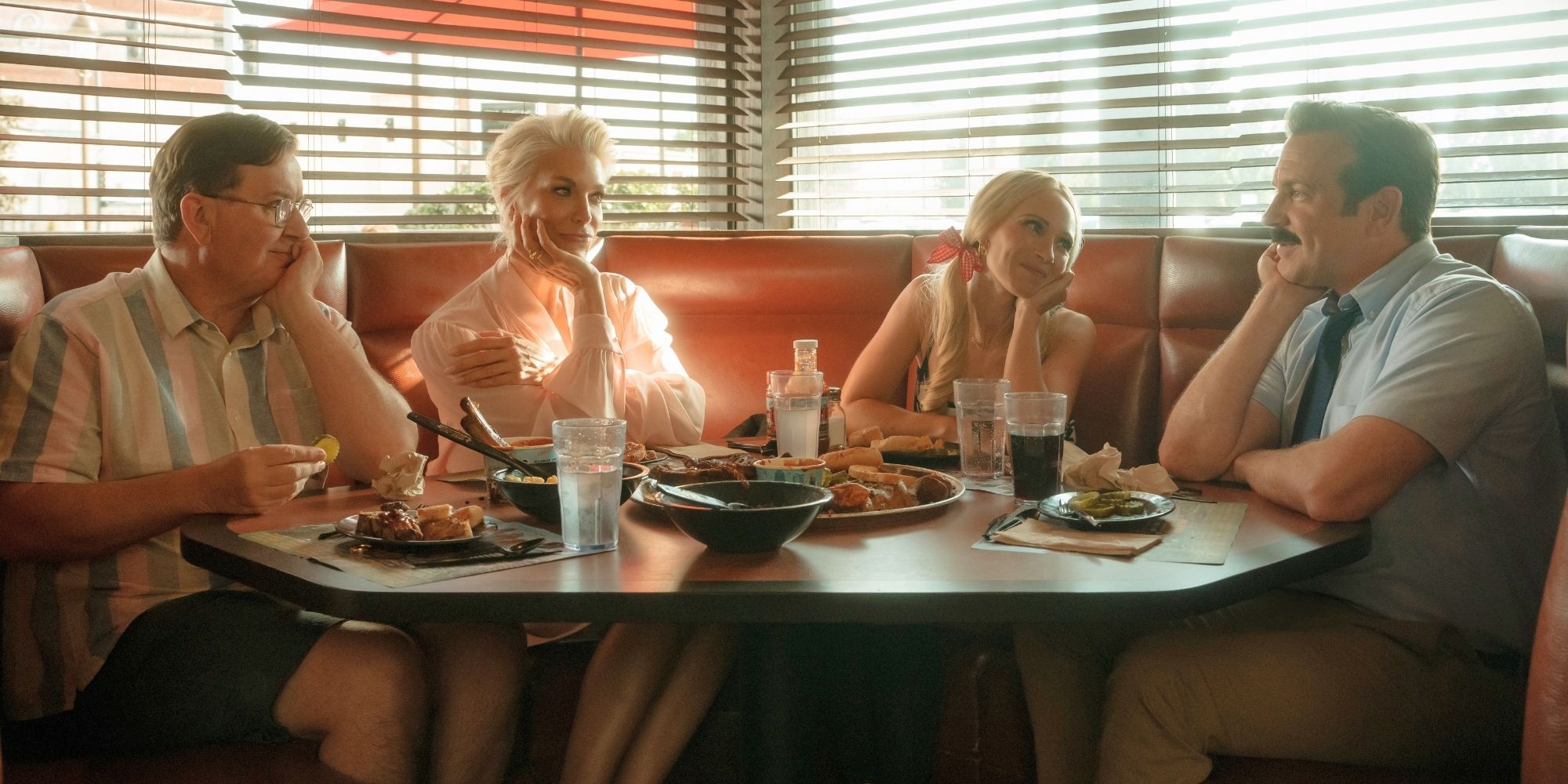 Jeremy Swift, Hannah Waddingham, Juno Temple and Jason Sudeikis in 