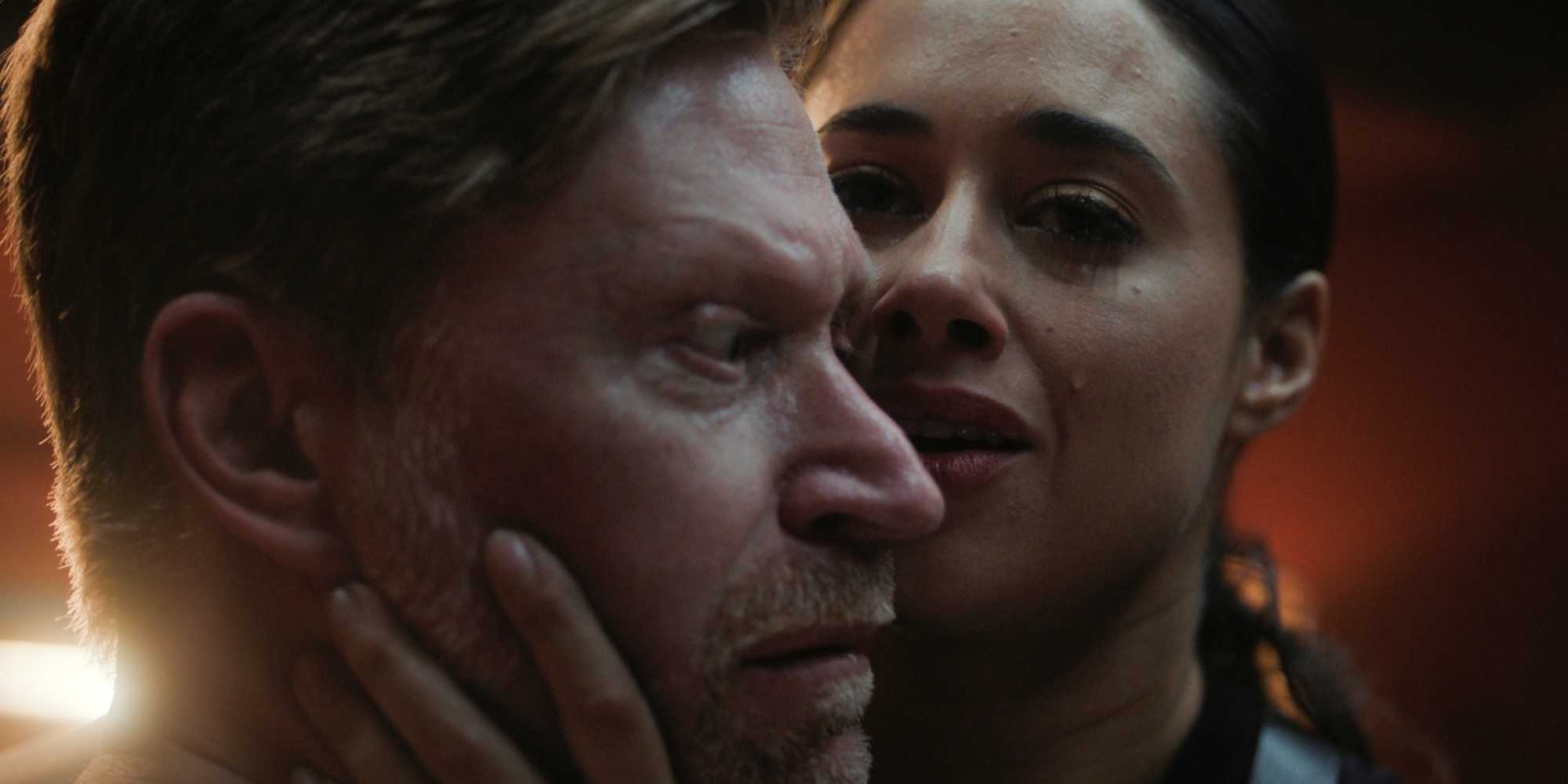 W Mosan R R ‘Cross’ Jeanine Mason Explains Luz’s “Bizarre” Episode 4 Love Story ...