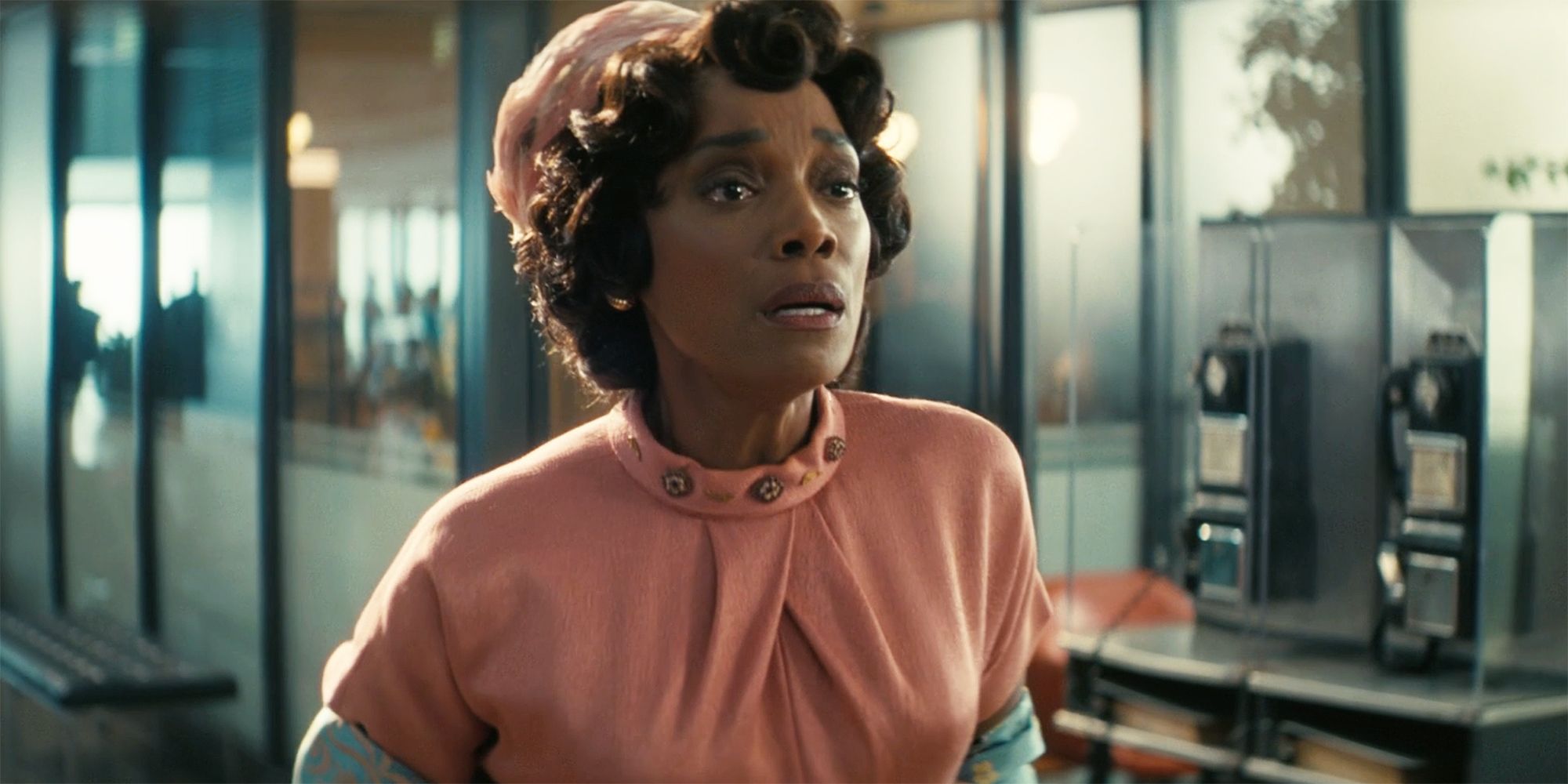 Season 2 of Prime Video's Fantastic Sci-Fi Adaptation Is Still Dominating Streaming Charts