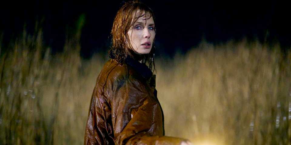 kelly-reilly-under-salt-marsh-sky-series