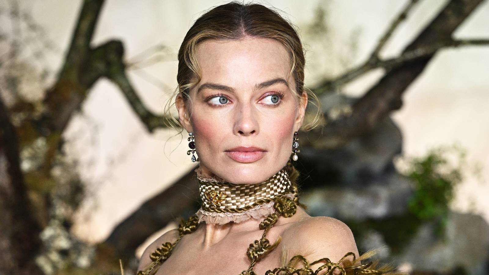 Este drama de guerra oculto con 67% RT fue el final de la temporada de Margot Robbie Este drama de guerra oculto con 67% RT fue el final de la temporada de Margot Robbie