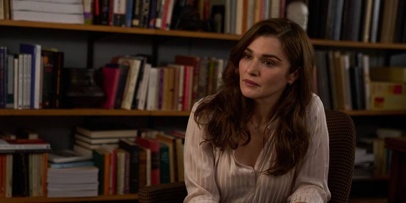 Rachel Weisz in front of bookshelf in Vladimir