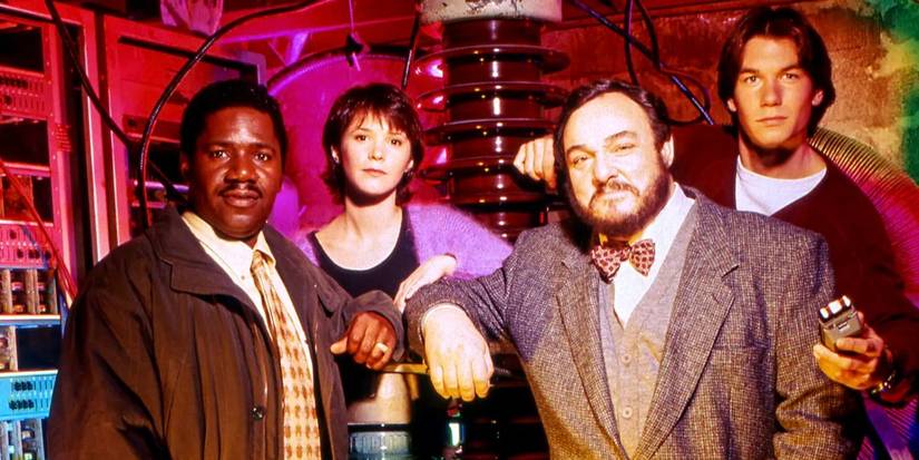 Rembrandt, Wade, Arturo, and Quinn standing together and smiling in Sliders