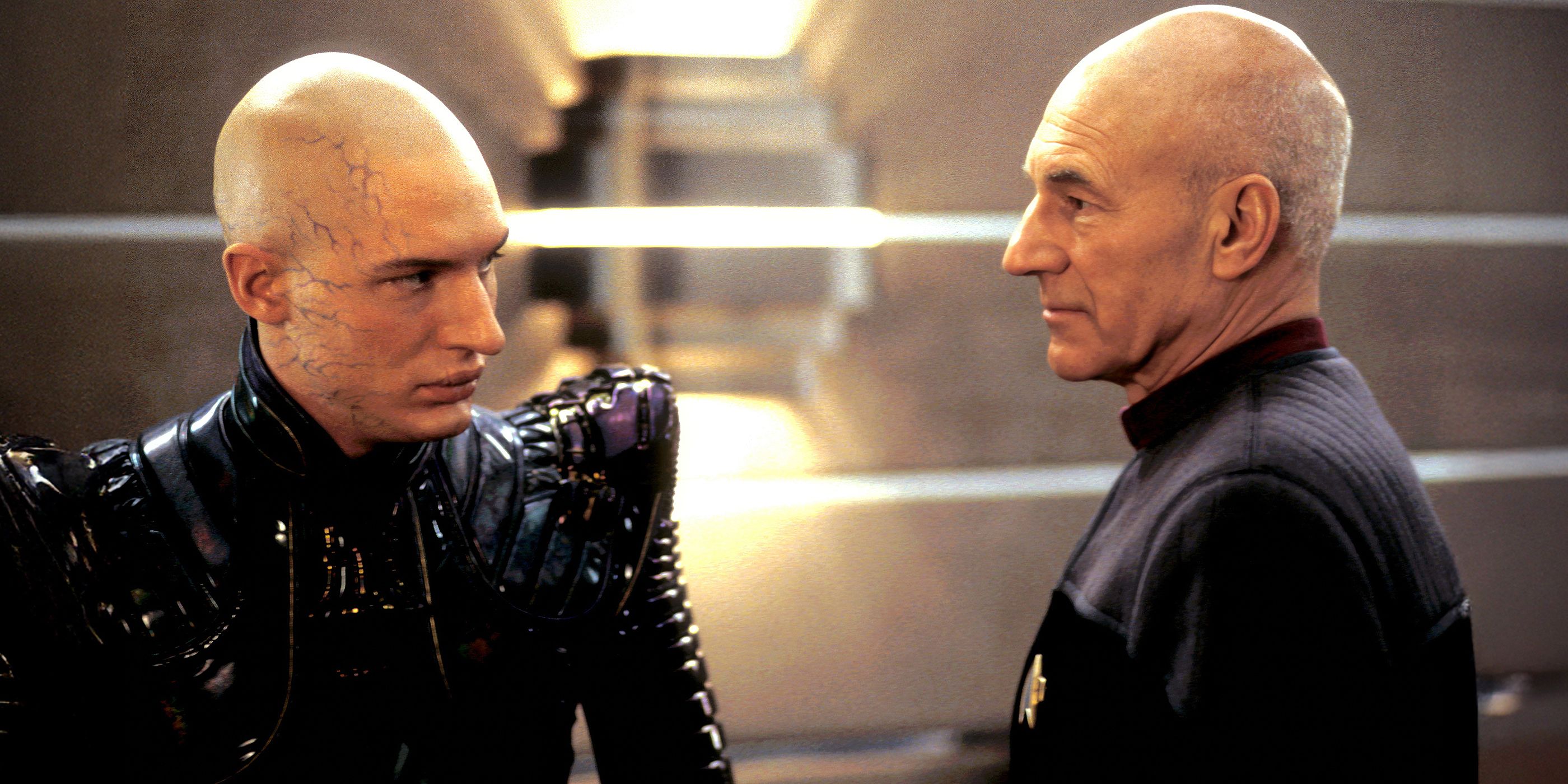 Star-Trek-Nemesis-Patrick-Stewart-Tom-Hardy-2