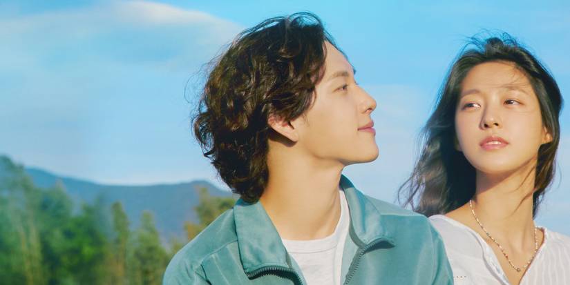 Im Is-wan and Seolhyun enjoying the wind outside in Summer Strike