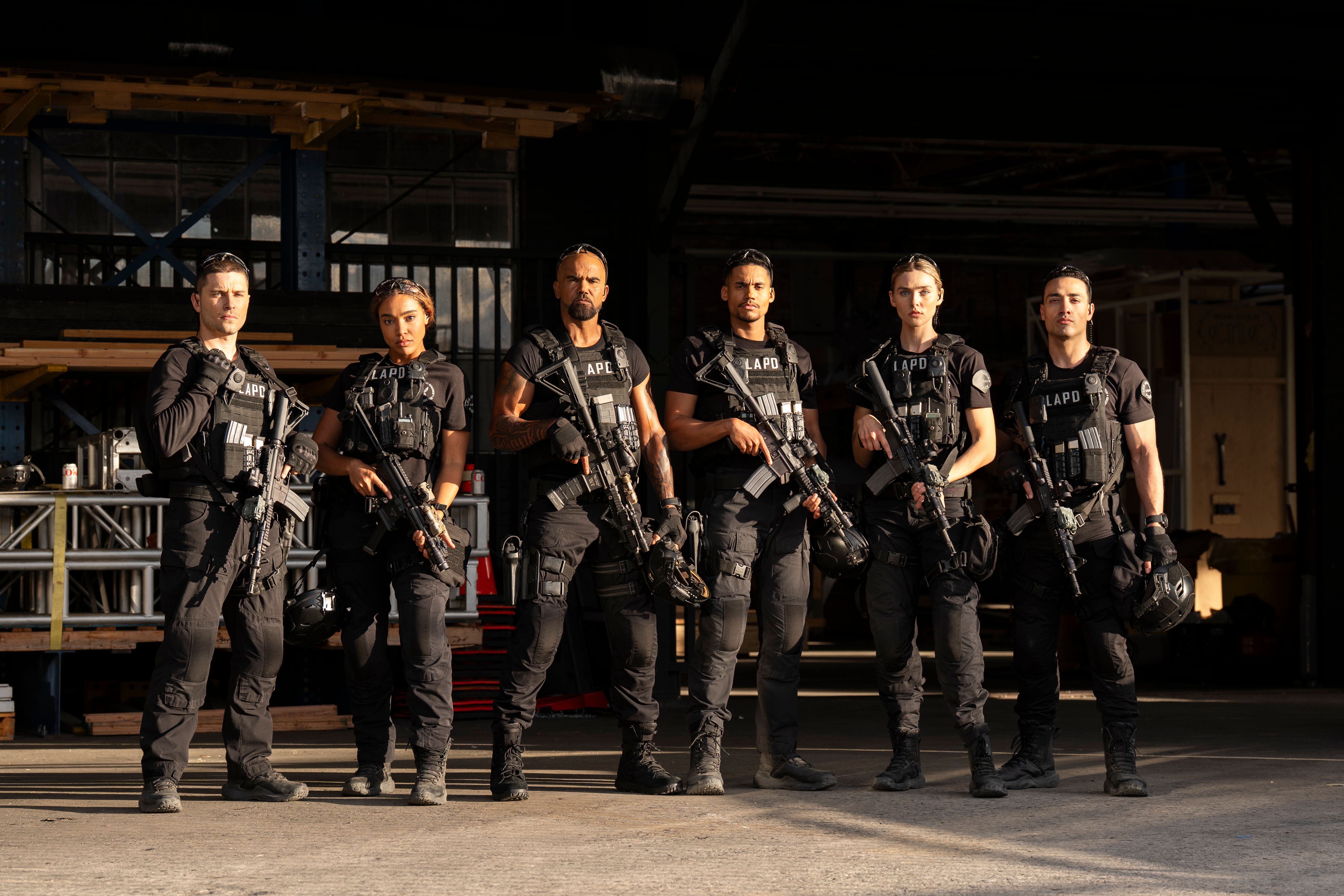 'S.W.A.T.' Makes a Well-Deserved Comeback in Fantastic First Spin-Off ...