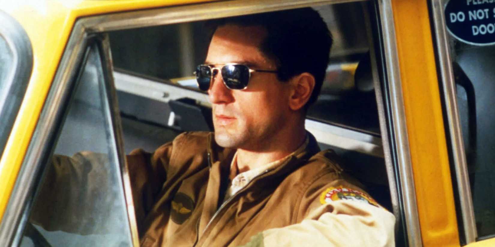 Robert De Niro driving his car in Taxi Driver