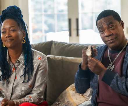 Erika Alexander & Tracy Morgan in a scene for The Fall and Rise of Reggie Dinkins on NBC.