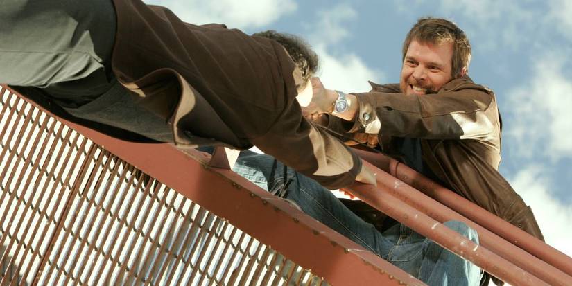 Peter Krause as Joe grabbing someone who is falling in The Lost Room.