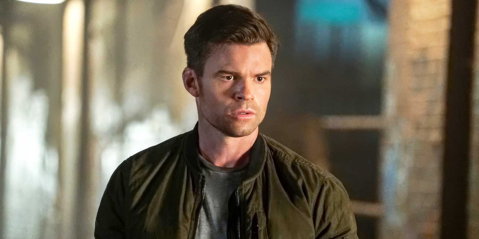 Daniel Gillies staring ahead in The Originals