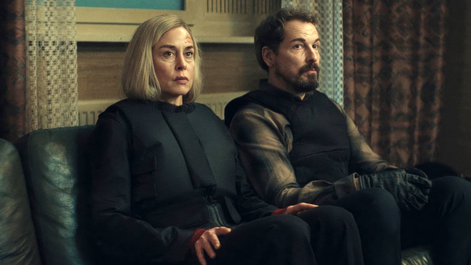 Susanne Wolff and Felix Kramer in Unfamiliar on Netflix