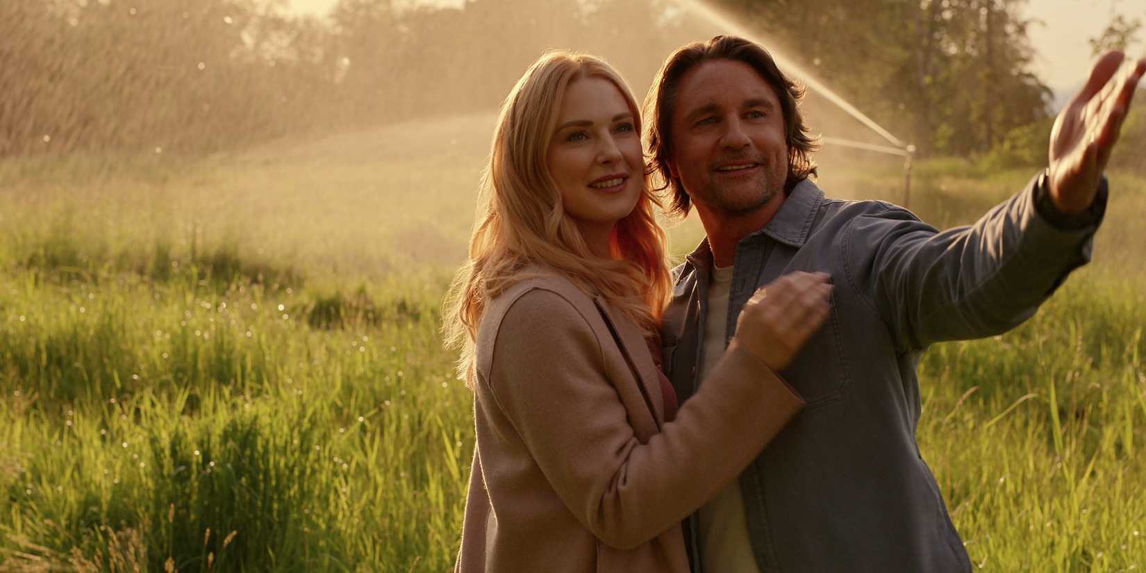Alexandra Breckenridge as Mel Monroe Sheridan and Martin Henderson as Jack Sheridan in Season 7 of 'Virgin River.'