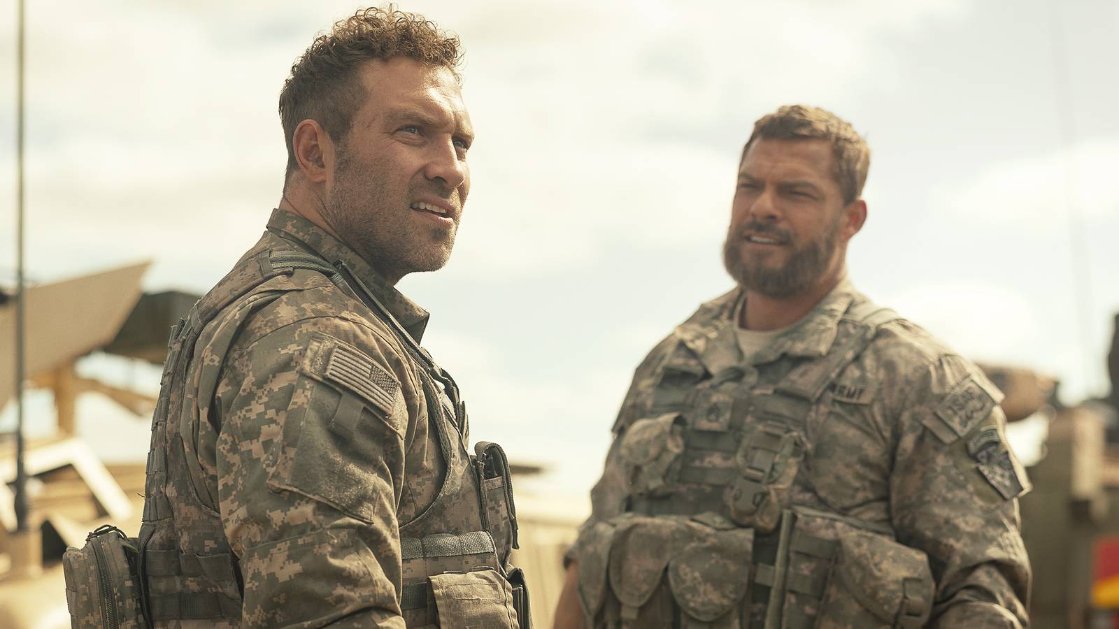 Alan Ritchson's Netflix Sci-Fi Phenomenon Gets Massive Sequel Update Only 2 Days After Release