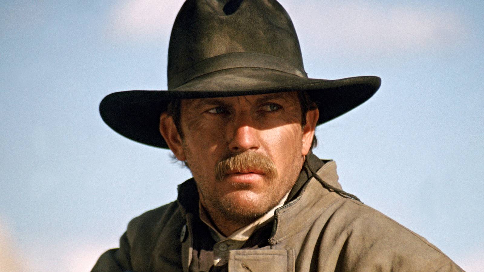 Kevin Costner in Wyatt Earp