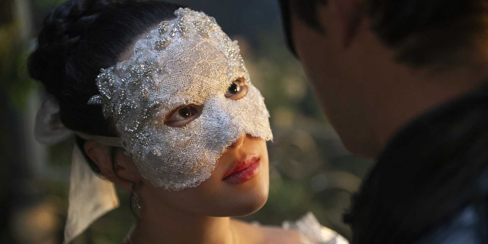 Yerin Ha in a mask in 'Bridgerton' Season 4, Episode 1