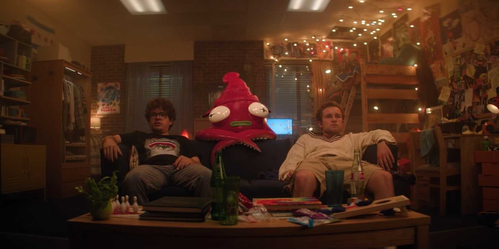 Gaten Matarazzo and Sean Giambrone in Pizza Movie