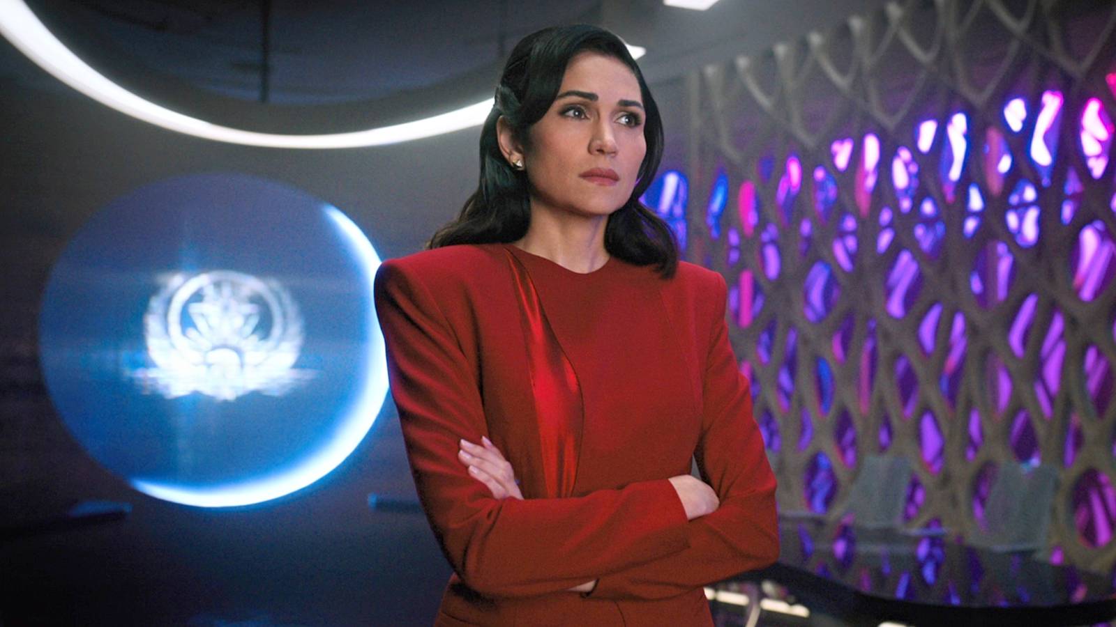 8 Years Later, Netflix's 2-Part Sci-Fi Series Quietly Becomes a Late-Night ...