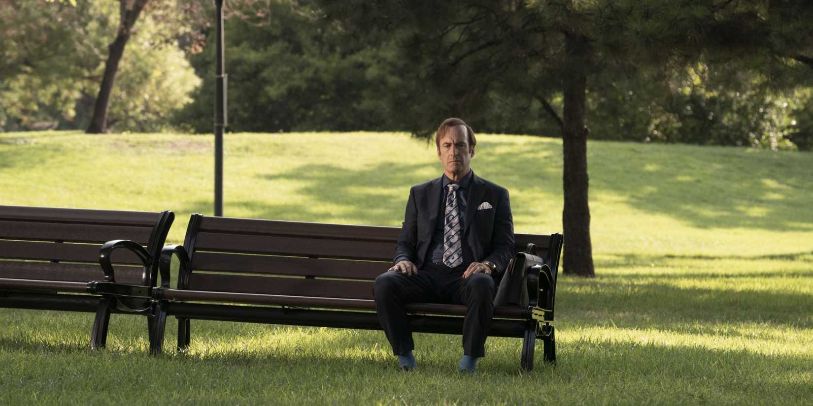 Saul (Bob Odenkirk) sitting on a bench in Better Call Saul, Plan and Execution